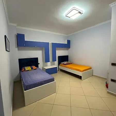 Apartament Durres Apartment *